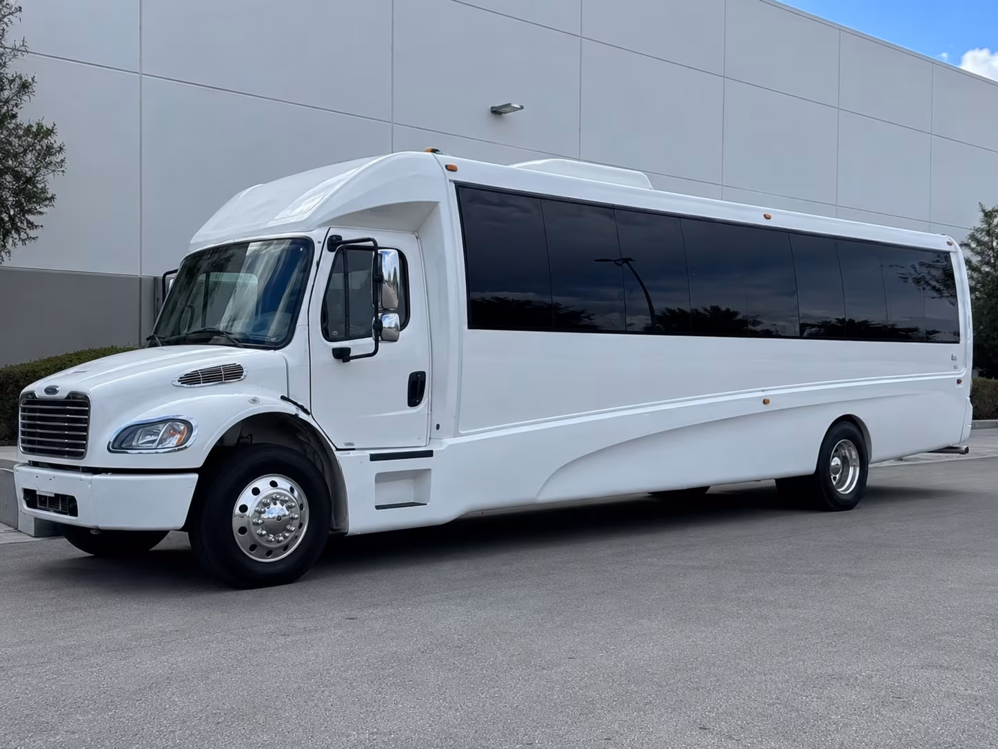 30 Passenger Party Bus