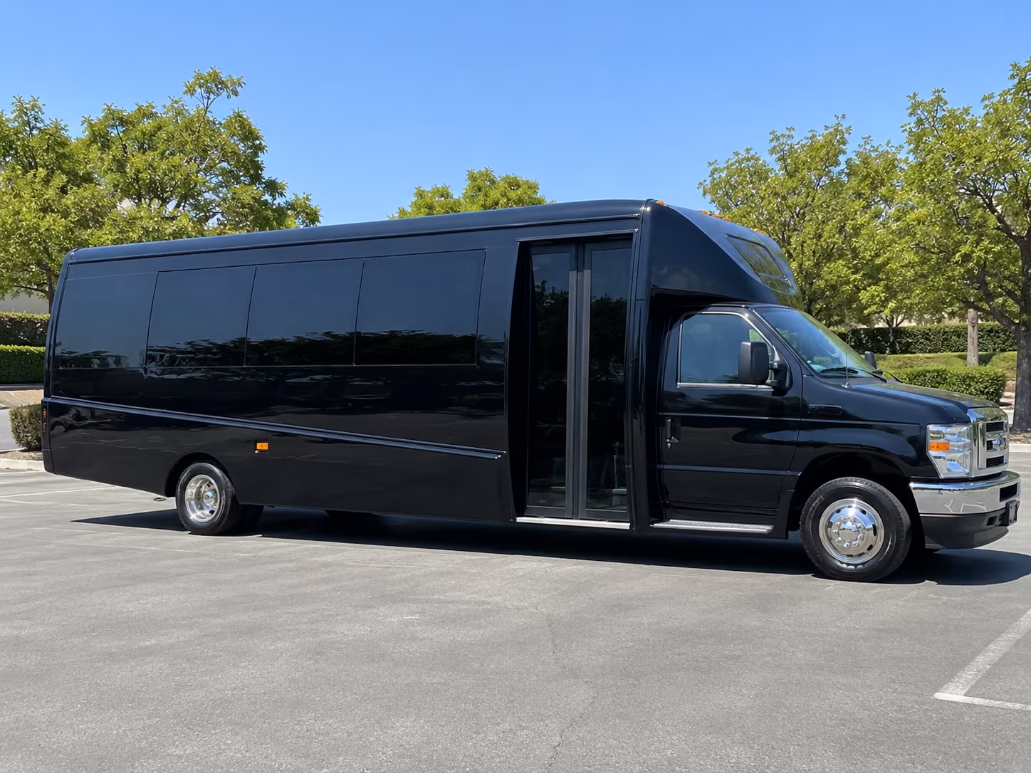 Cypress Wedding Transportation & Shuttle Service