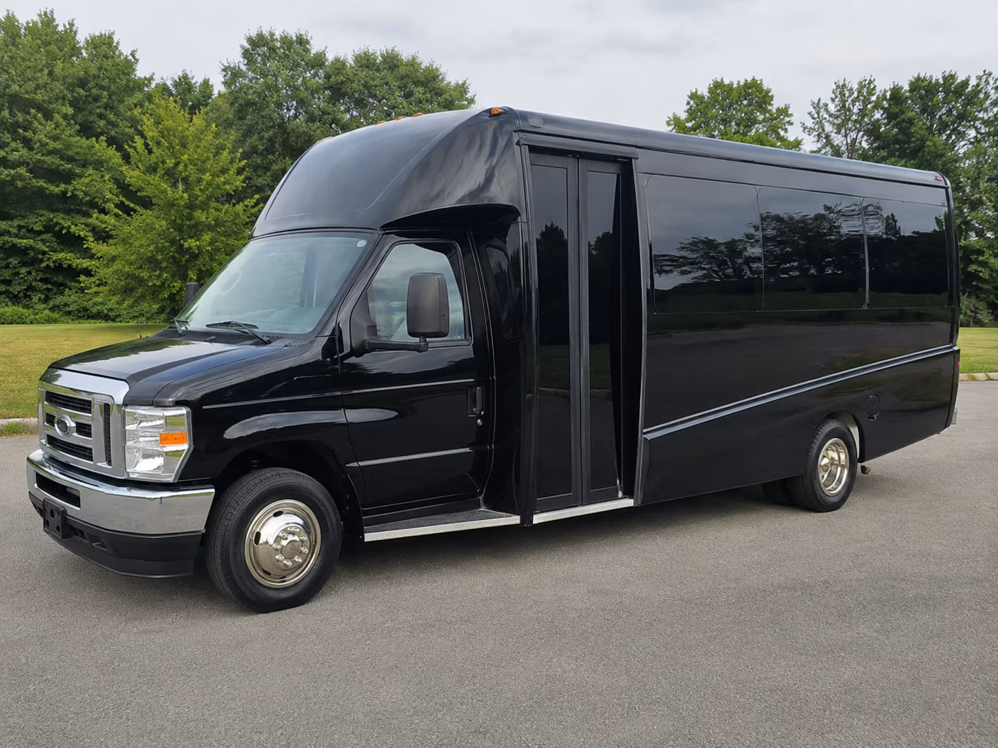 Fullerton Airport Shuttle & Transportation party bus interior