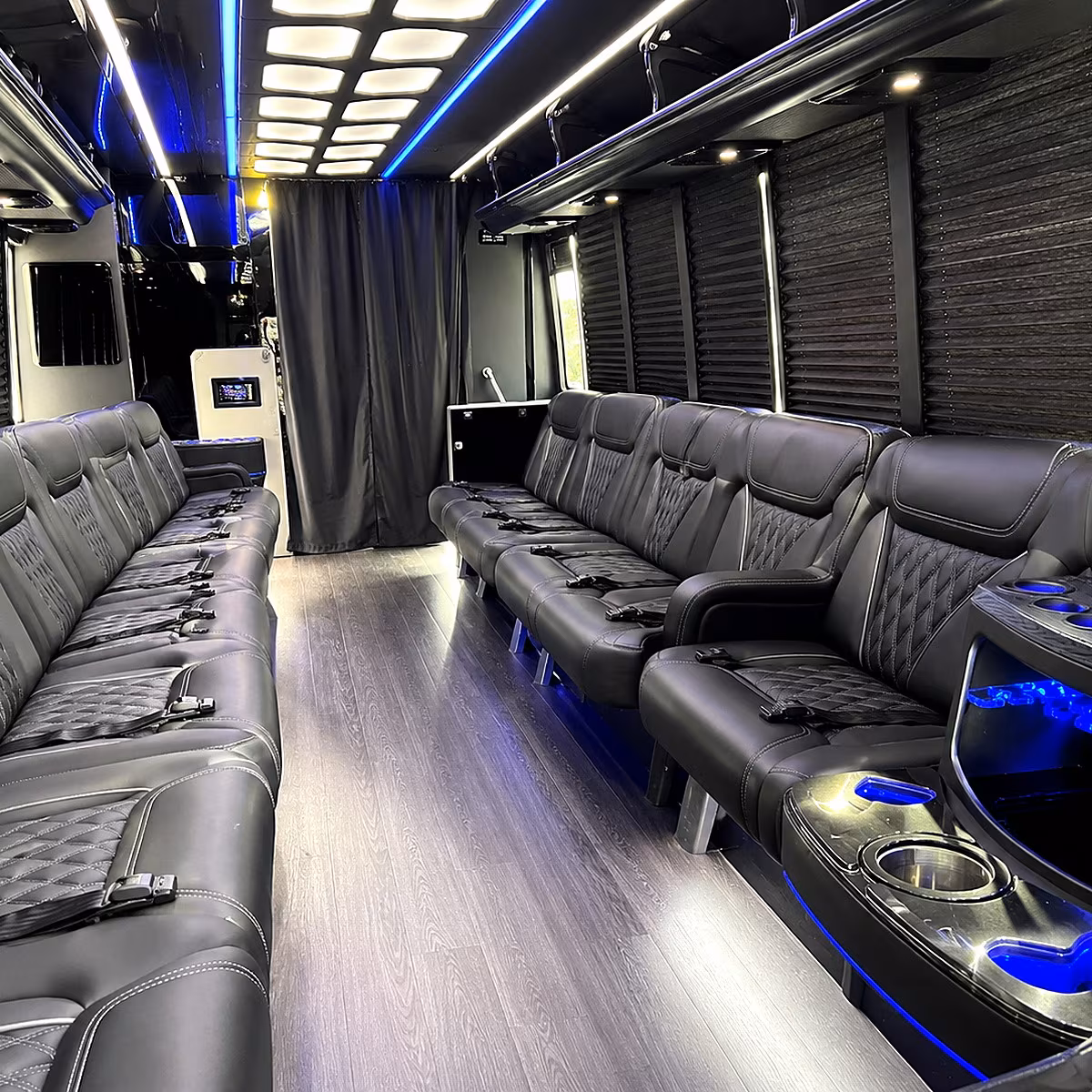 Fullerton Birthday, Sweet 16, & Quinceañera Transportation group transportation