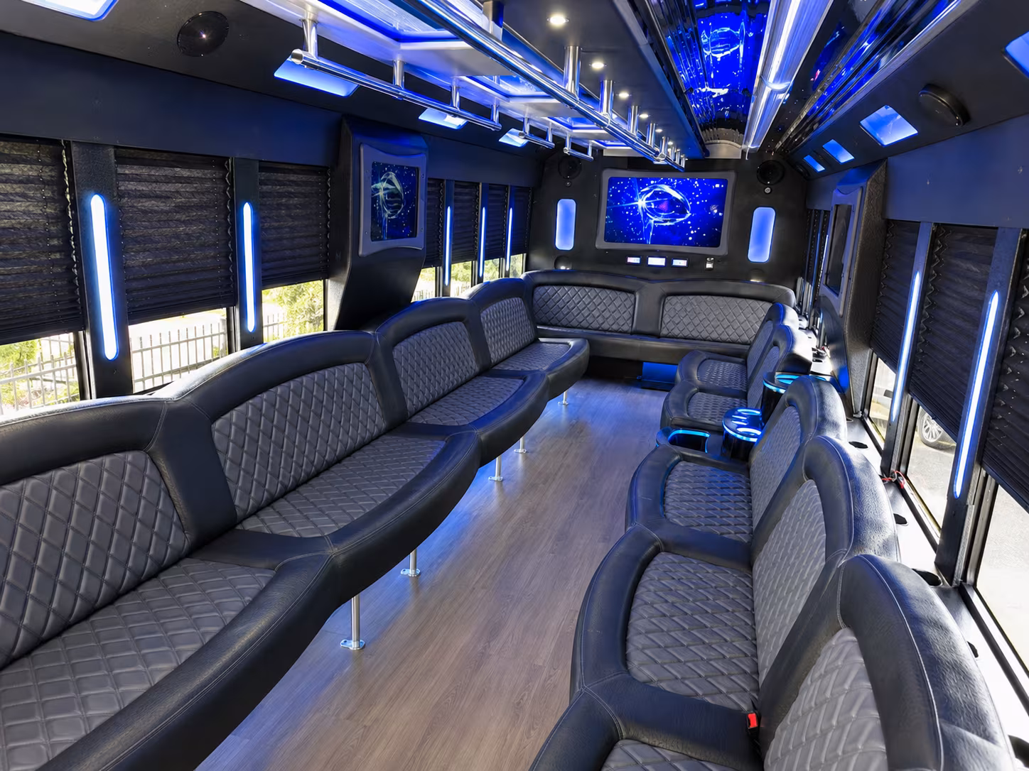 Fullerton Winery Tour & Pub Crawl Transportation onboard seating