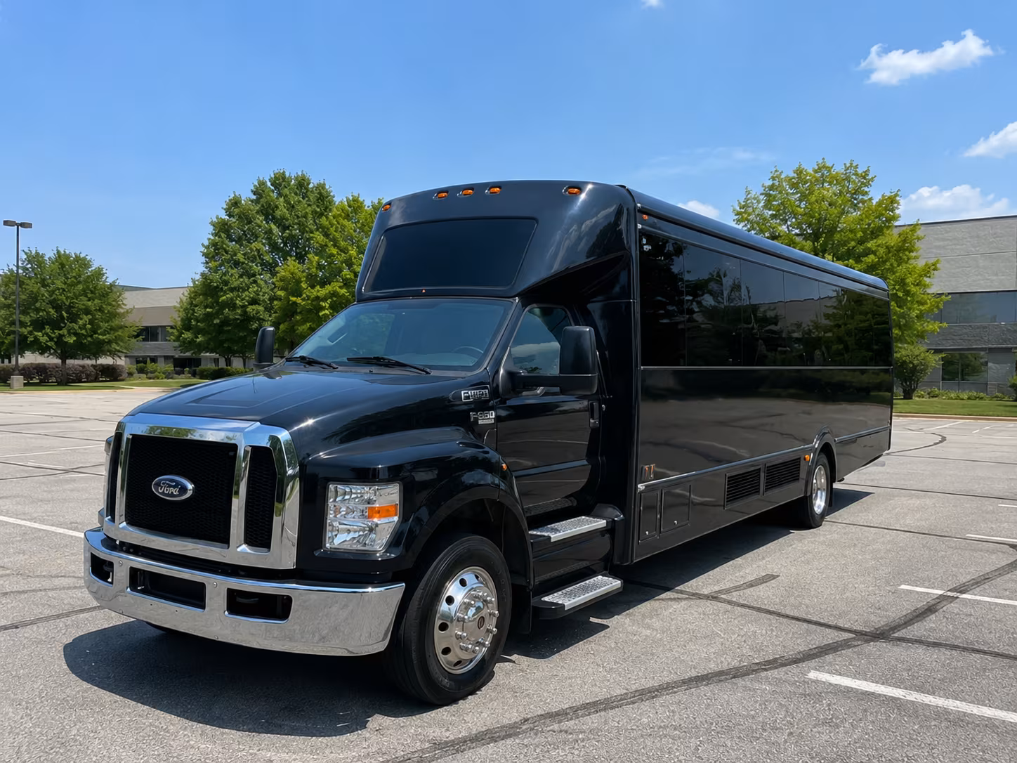 La Habra Birthday, Sweet 16, & Quinceañera Party Bus Rentals