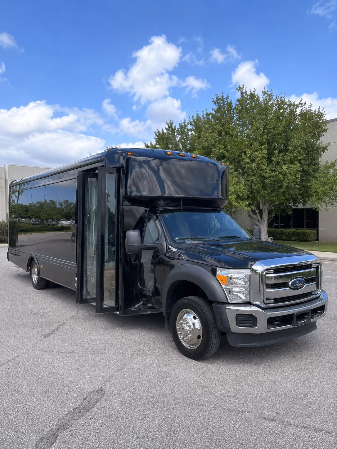 Fullerton Sporting Event Transportation
