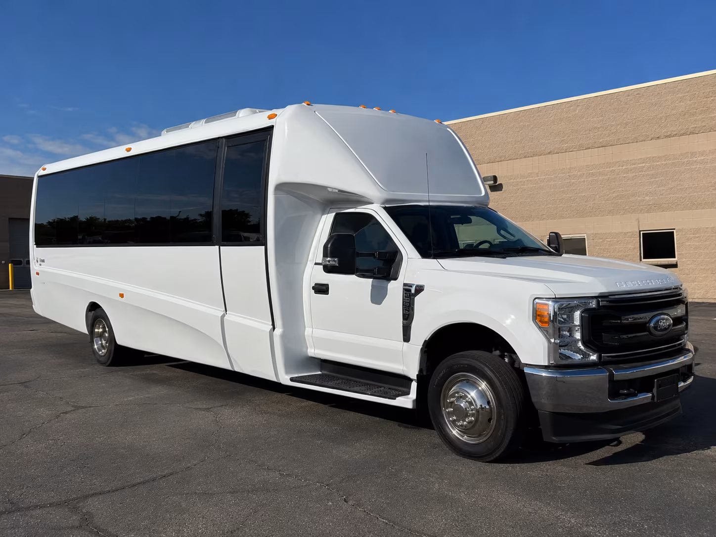 Yorba Linda Concert Transportation & Shuttles