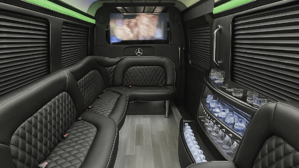 fullerton 14 passenger sprinter limousine rental